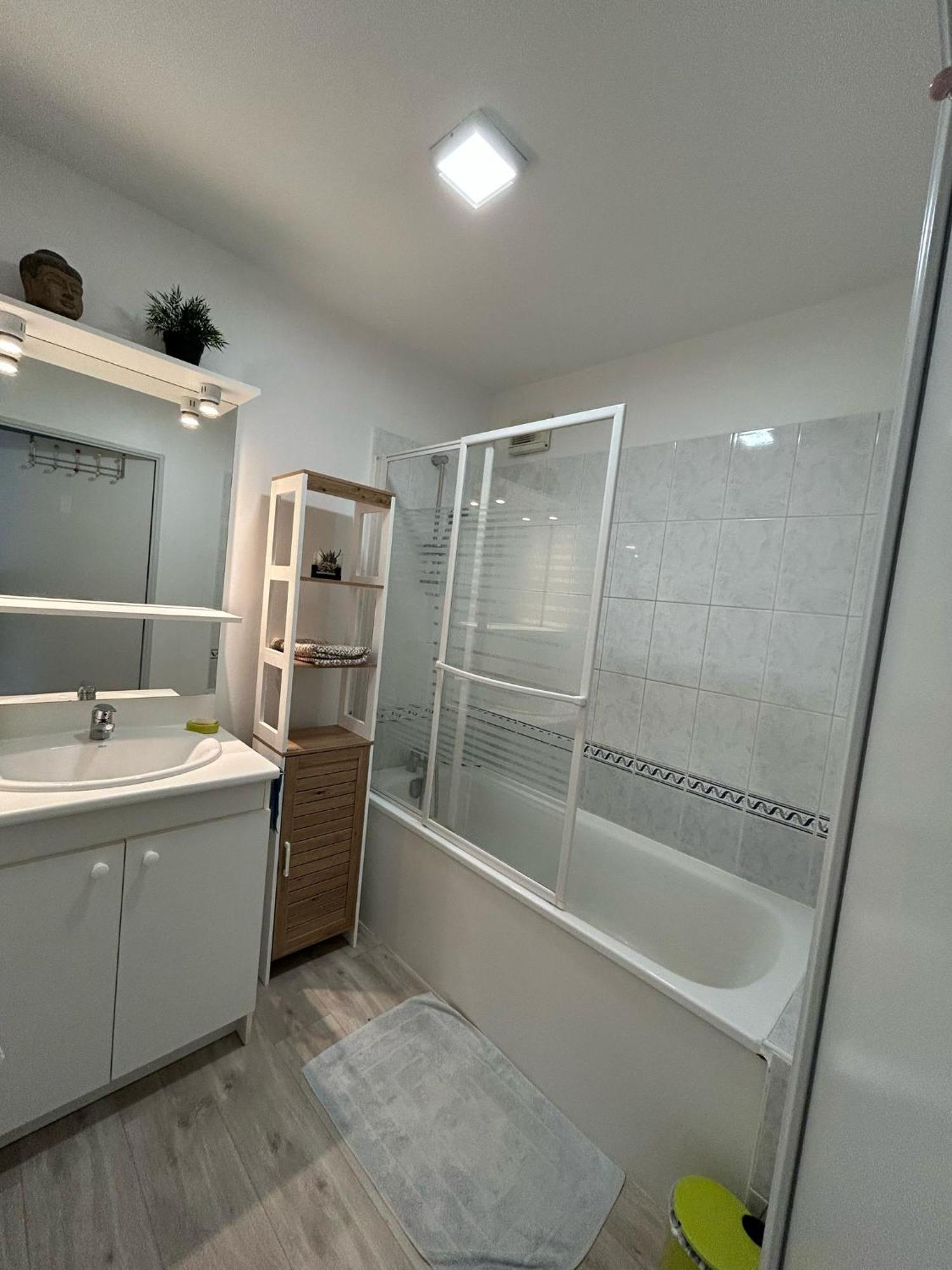 Appartement T3 Proche Circuit Du Mans Allonnes  Eksteriør bilde